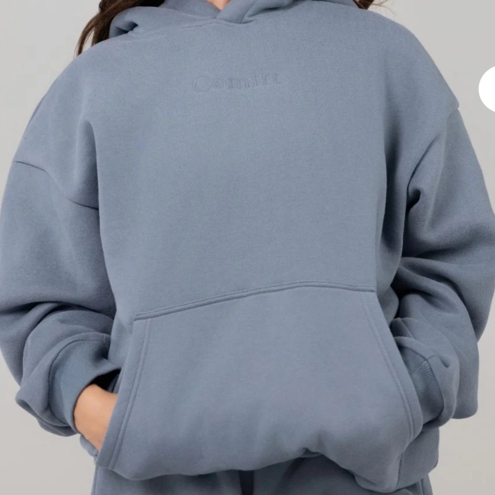 ⭐️ NEW - Comfrt Signature Fit Hoodie - SOLD OUT!